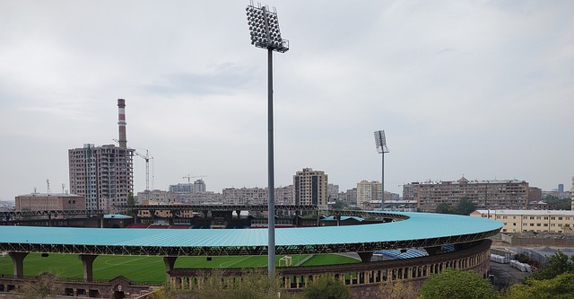 同时也让他 同时也让他