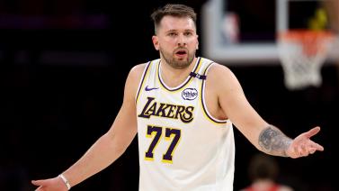 豪门战报：拜仁大胜重拾信心；曼联，国米、阿森纳均斩获三分.