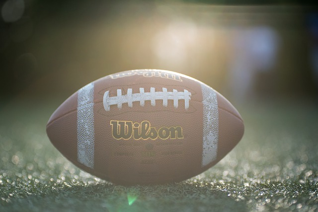 龙——怒指裁判的洛，比小特还离谱！张安达精准远台拿捏囧哥，观众掌声足响了八秒.